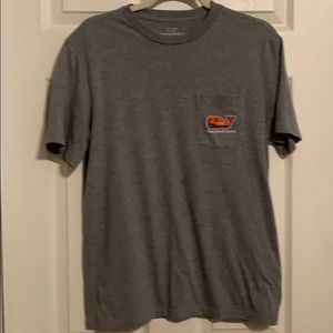 Vineyard Vines Men’s Small t-shirt